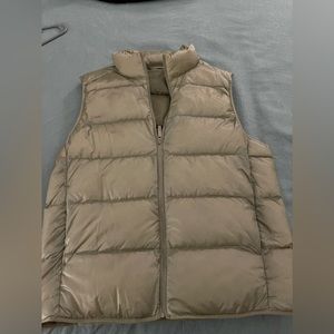 Simple Tan Uniqlo Vest Size Medium